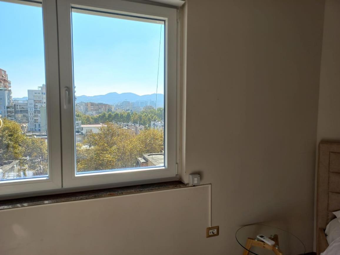 Penthouse Rooms & Aparts Tirana Kültér fotó