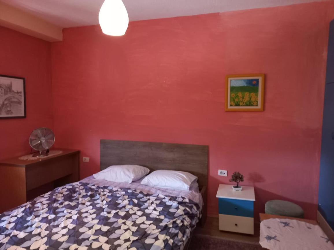 Penthouse Rooms & Aparts Tirana Kültér fotó